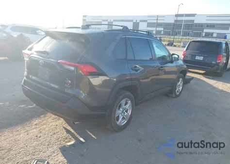 2021 Toyota Rav4 Xle из США, поврежденный, VIN 2T3W1RFV6MW174431